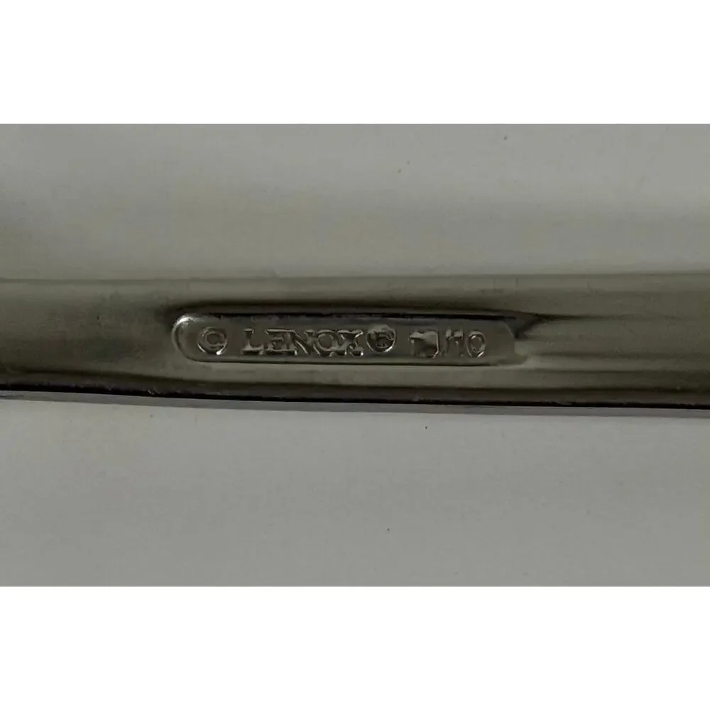 Lenox Federal Platinum Tablespoon. KT124